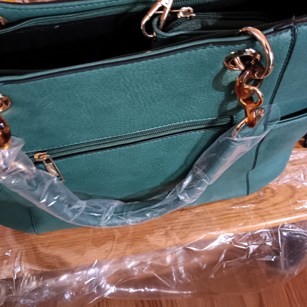 Sale!!!!🌸MKF Set. Bonita Satchel and Wallet.  New - Picture 2 of 15